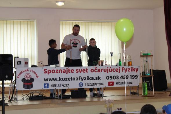 Jarné kúzlenie Jarné kúzlenie